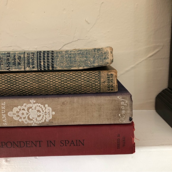 1930’s Vintage Book set| Dark academia Home Decor| Collectibles 4 books - Picture 6 of 10